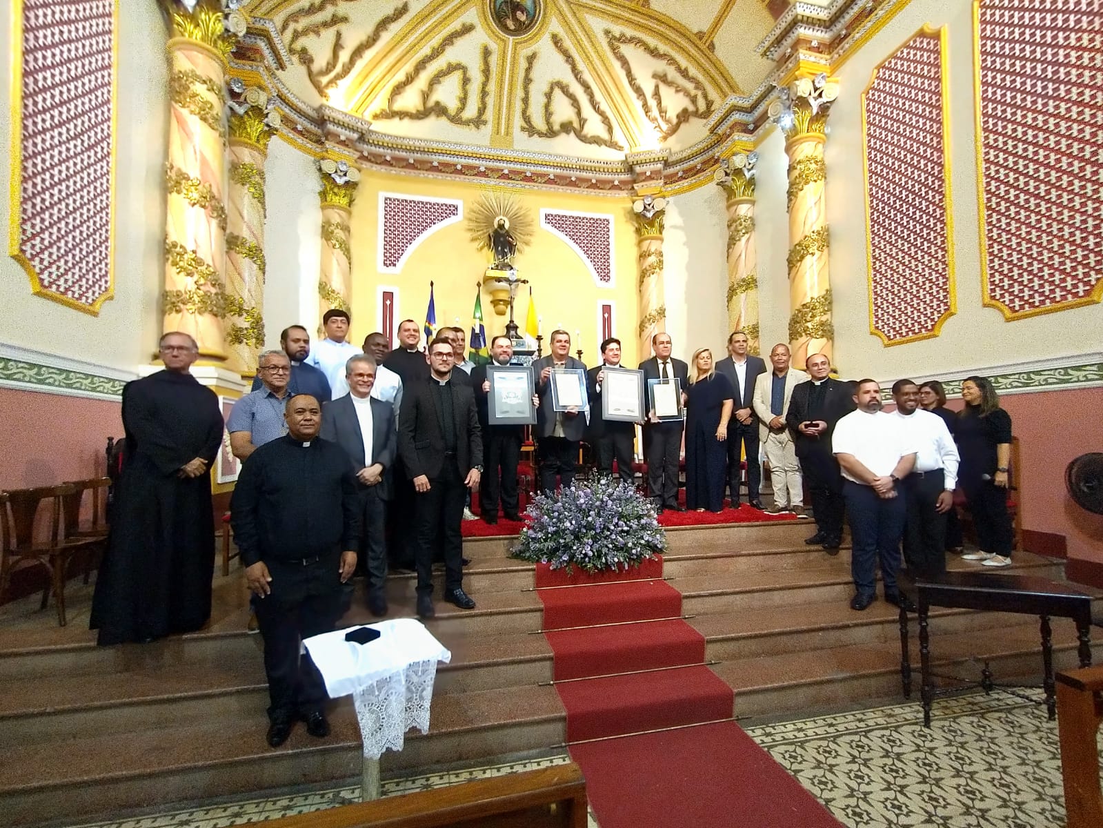 Dom Paulo Jackson e Dom Josivaldo recebem Títulos de Cidadão e Medalhas do Mérito André Vidal de Negreiros